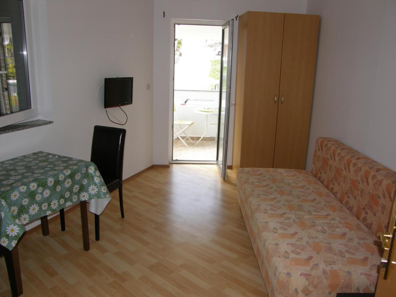 Apartments Pintar Zarok Baška Εξωτερικό φωτογραφία
